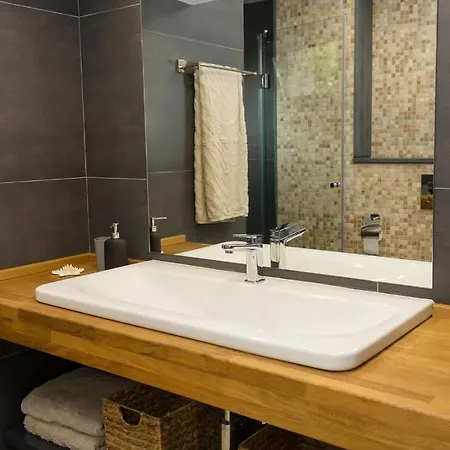 Sea&city Deluxe - Center By Flat Mаnager וארנה